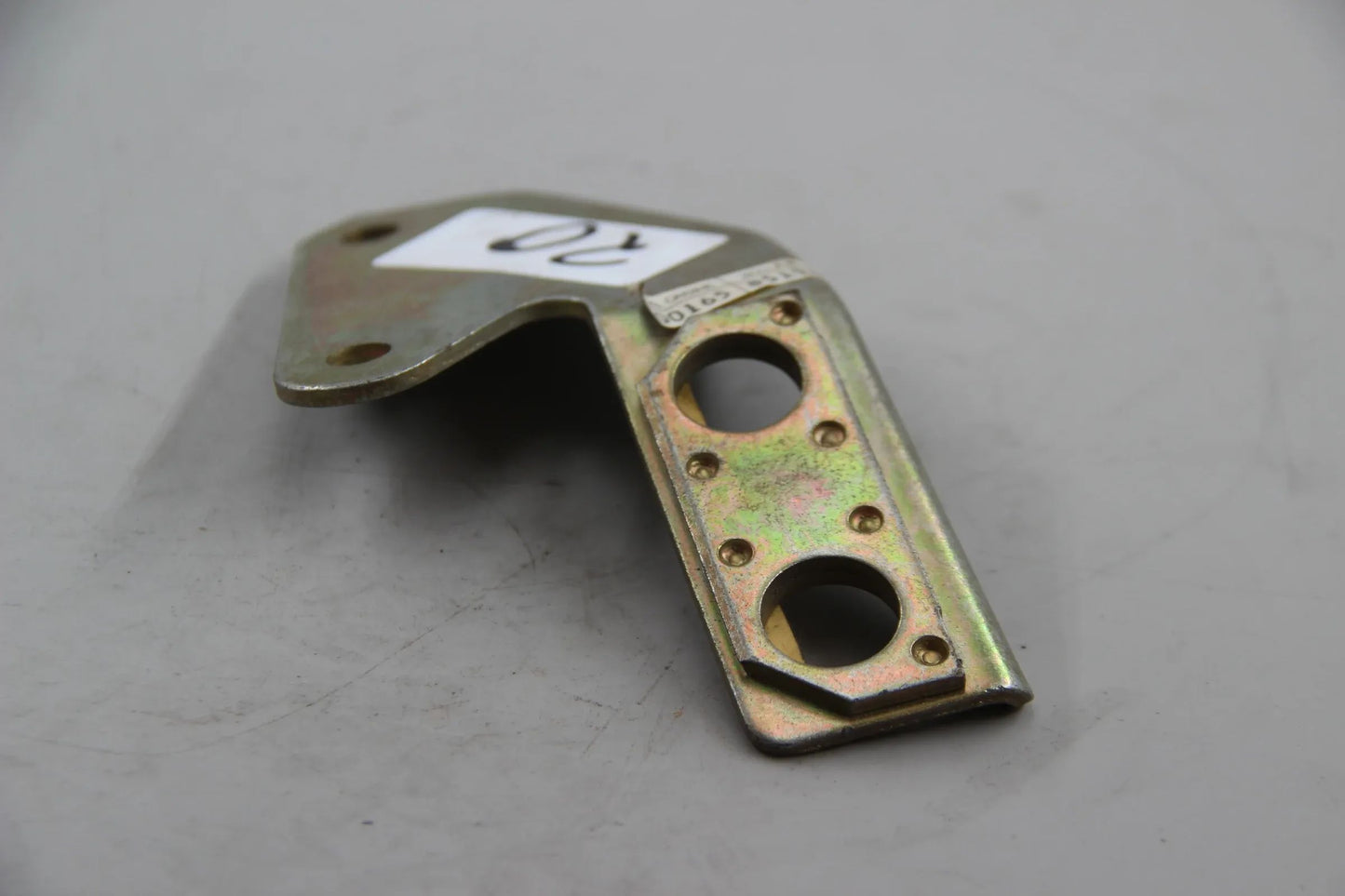 Original BMW E30 3er 316 M10 318i M10 Halteblech 18211707967