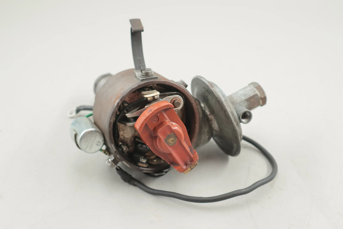Mercedes-Benz W111 W113 W108 Zündverteiler Verteiler Bosch JFUR 6 0231116048