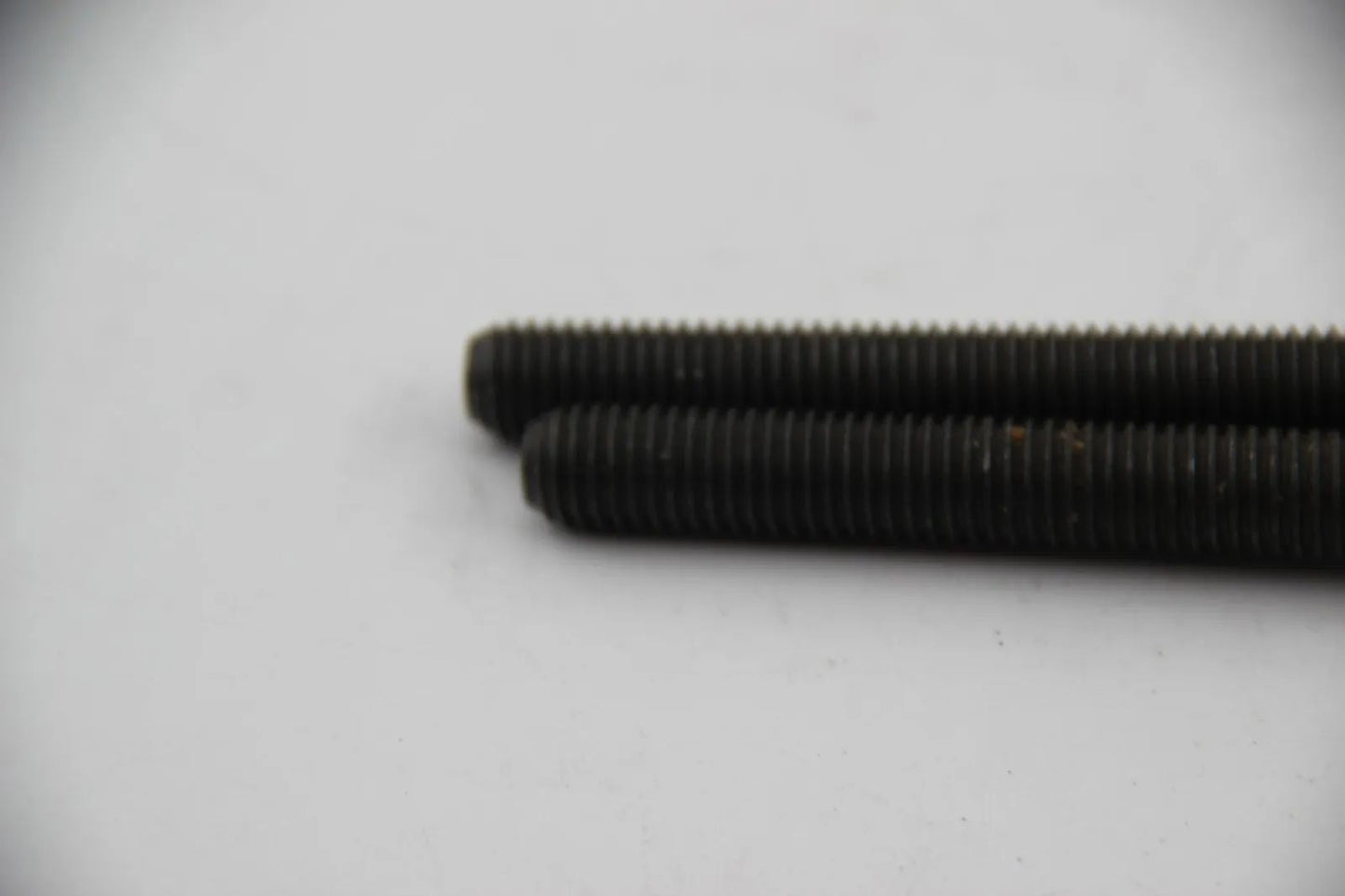 Original BMW E46 E90 E39 E60 E63 E38 M57N 2x Torxschraube M10X86 11232247932