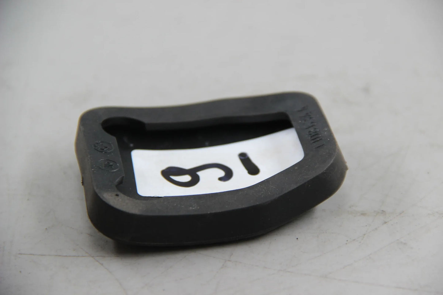 Original BMW E10 E26 E3 E9 E81 E88  E21 E12 E24 Pedalüberzug  35211108634