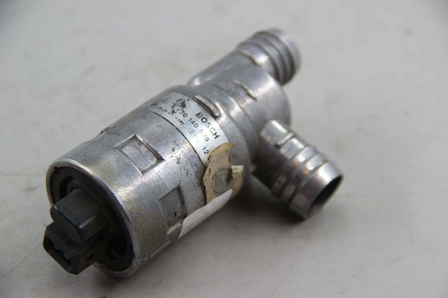Original BMW E36 316i E34 Leerlaufregler Leerlaufregelventil BOSCH 0280140529