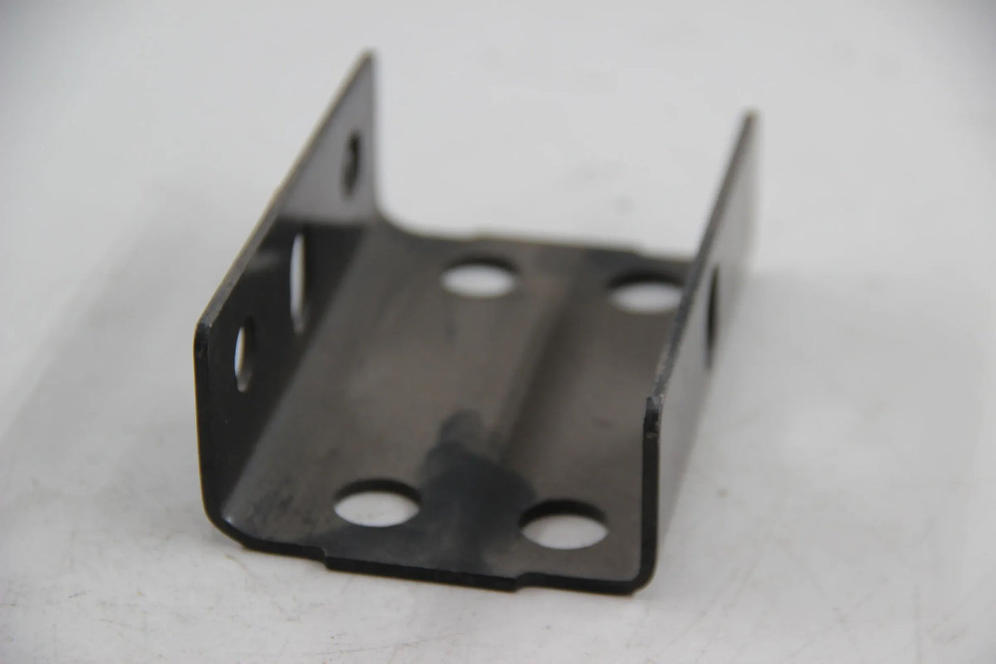 Original BMW E30 316 316i 318i 320i 325i Halter hinten NOS NLA 51121965859