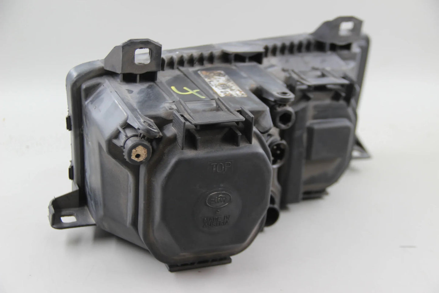 Original BMW E36 316i-325i M3  Scheinwerfer links ohne Streuscheibe 8363499