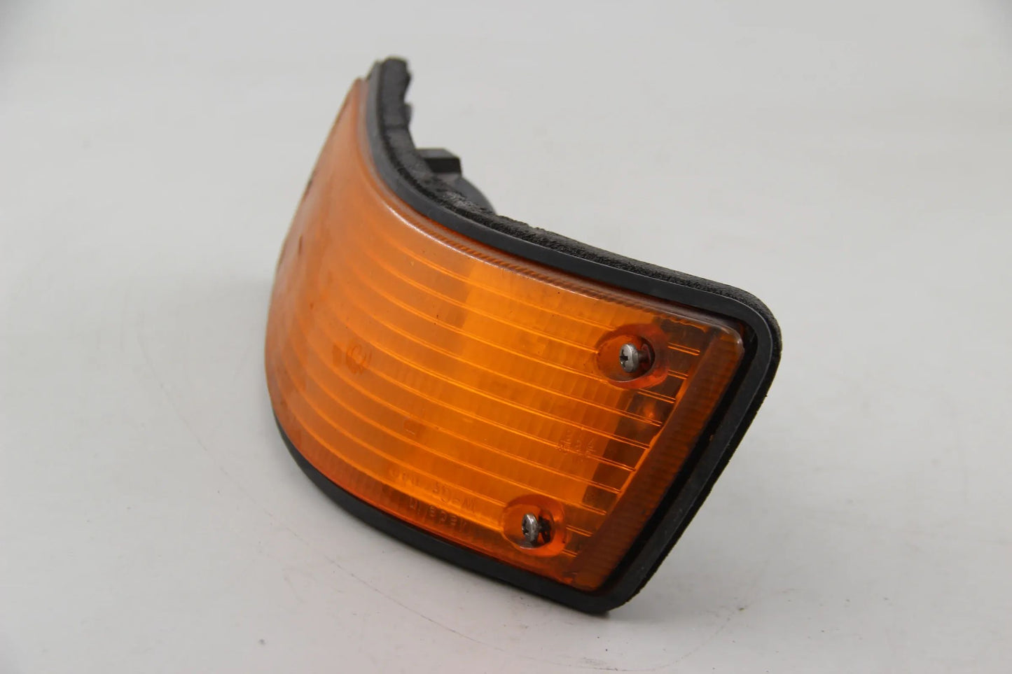 Original BMW E28 518 518i-535i M5 Blinkleuchte vorne rechts 63131366572