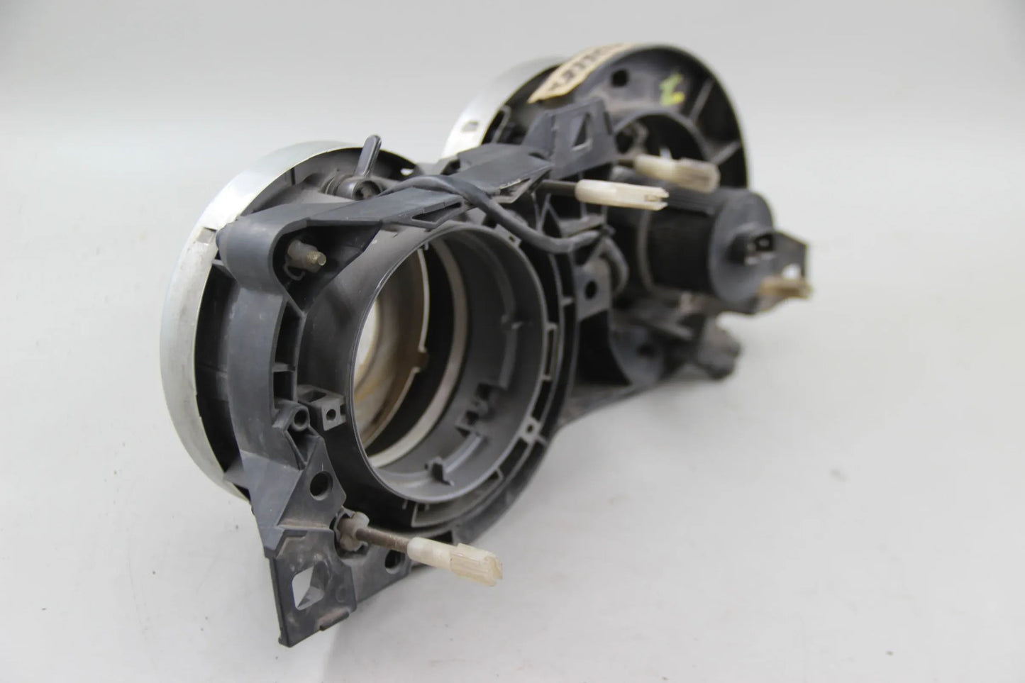 Orig. BMW E30 324td Frontscheinwerfer vorne rechts Hella unvollständig 13436500