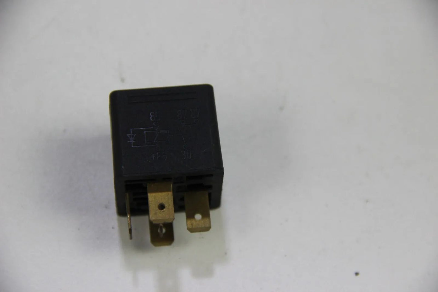 Original BMW Bosch Relais Relay Bosch Teilenr.: 0332019109