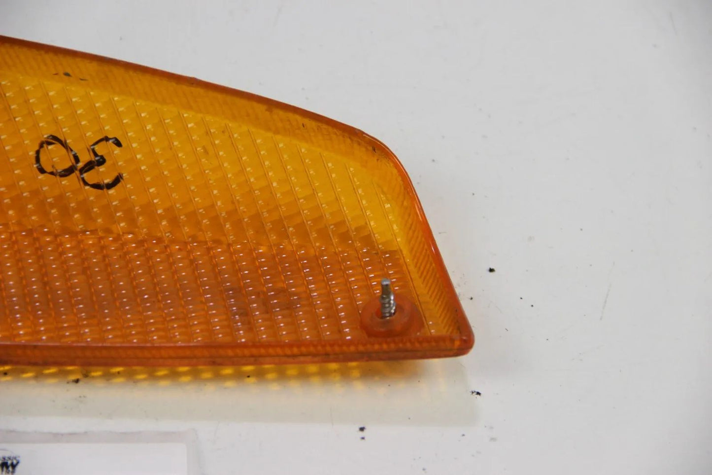 Original BMW E21 3er  Blinker Scheibe/Plastik links Lichtscheibe 1359162