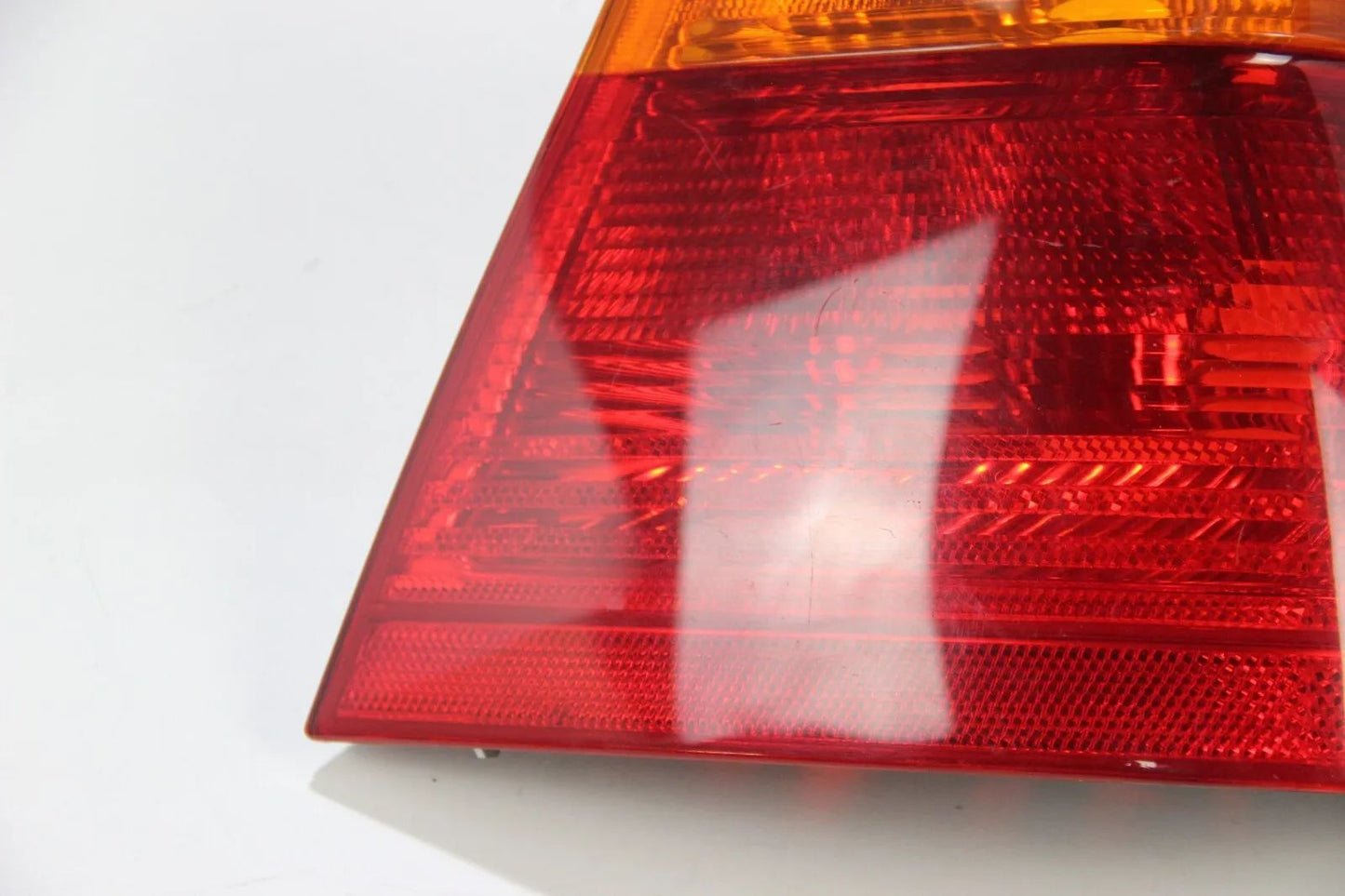 Original BMW E46 3er  Heckleuchte hinten rechts Taillight Light 8364922