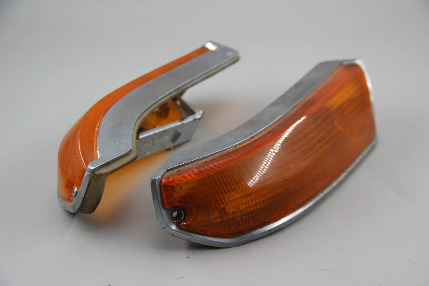 Orig BMW NK 1500 1600 1800 2000 ti Blinker rechts + links 63131350976 1350975