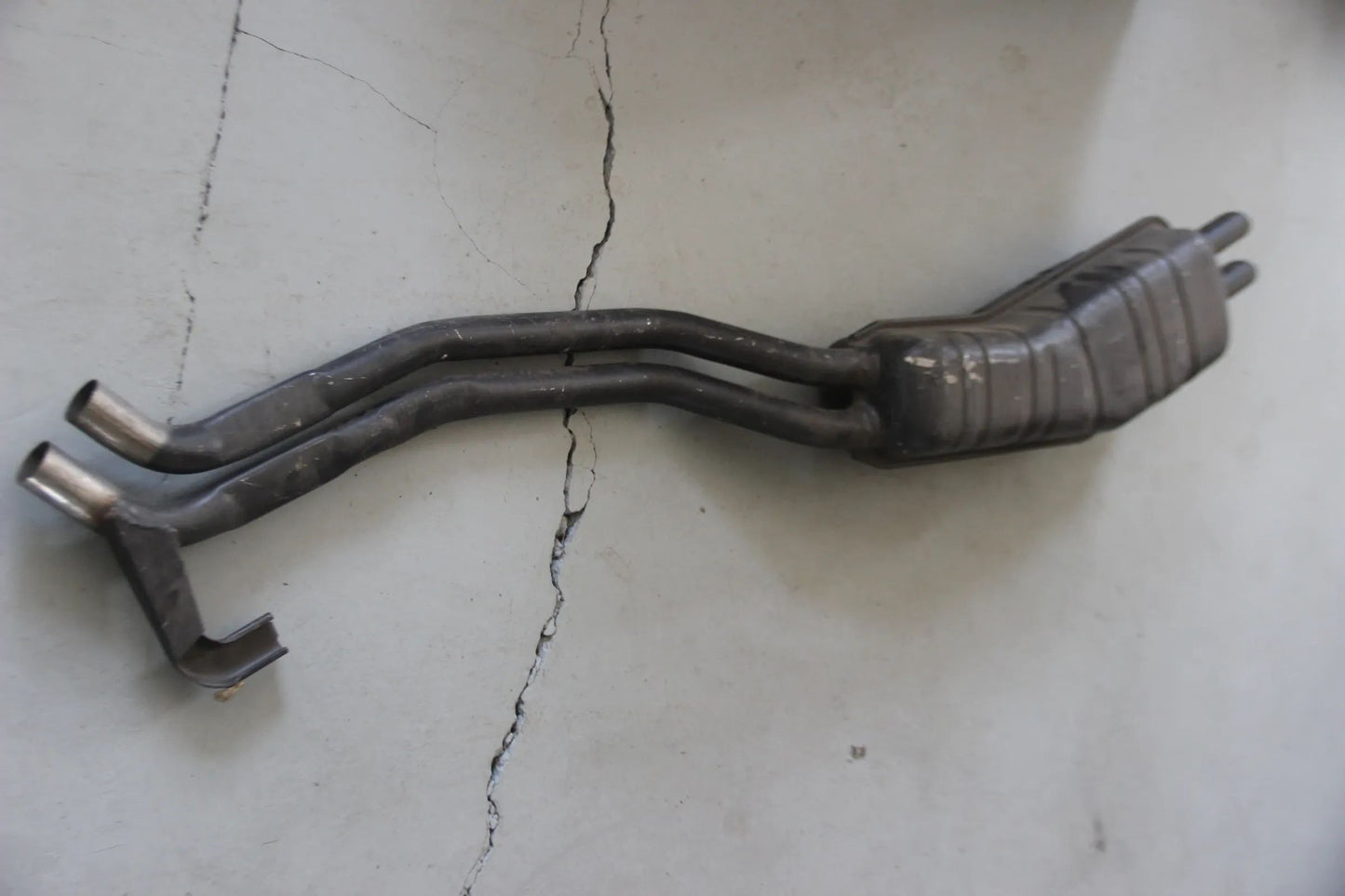 Original BMW E34 525i M20 Nachschalldämpfer 18121719428