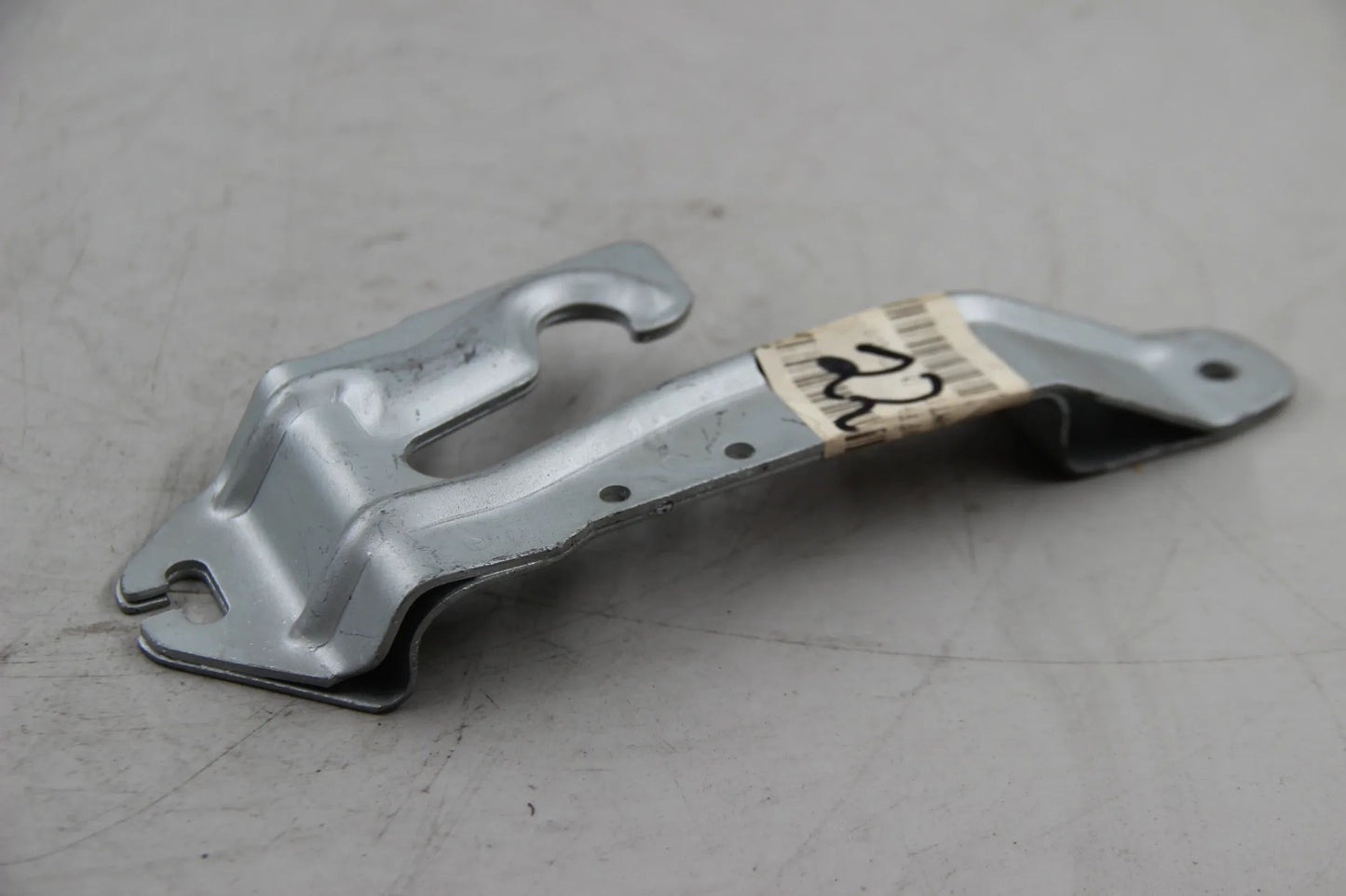 Original BMW E34 518i-540i M5 E32 Z1 Schliessbügel links NOS NLA 51231928117
