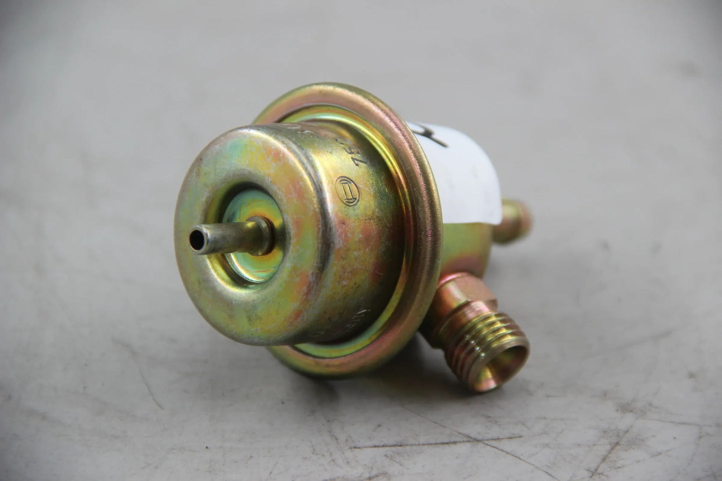 Original BMW E12 E24 E23 Kraftstoffdruckregler 0280160014