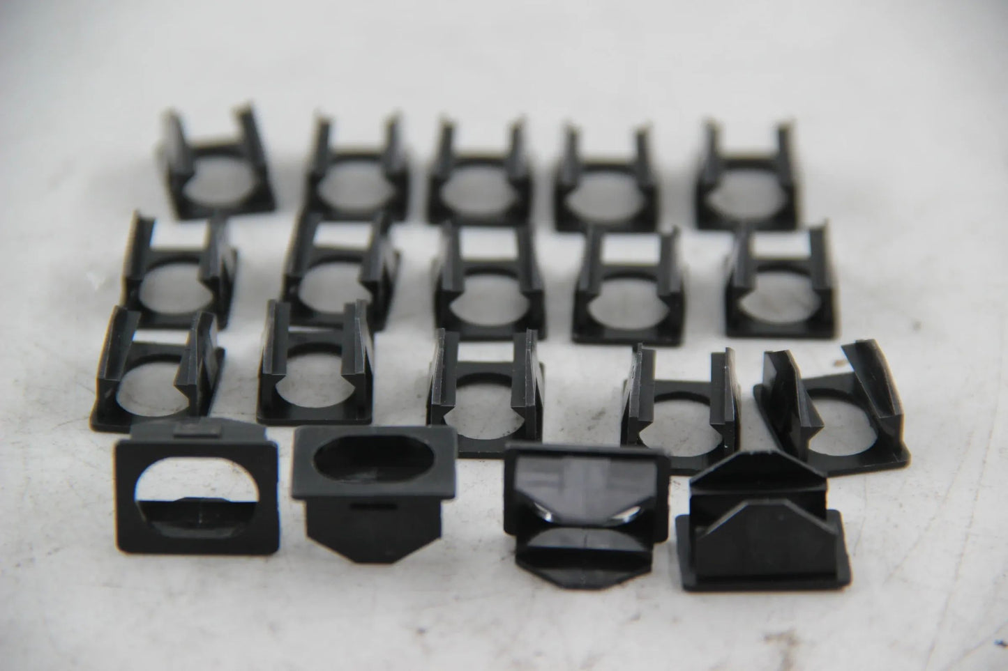 Original BMW E30 E36 E46 E91 E28 E64 E32 19x Verriegelungseinsatz 51711916199