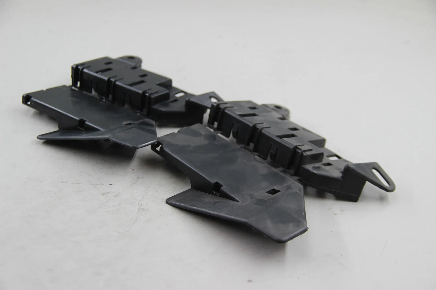 Original BMW E36 Z3 2x Halter Steckverbindung Radhaus links 61131393782