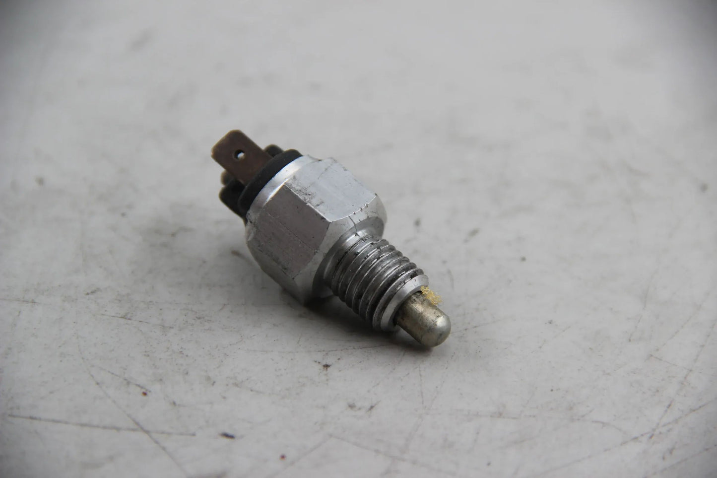 Original BMW E21 315 316 318 320 323i E12 E28 Rückfahrlichtschalter 23141209217