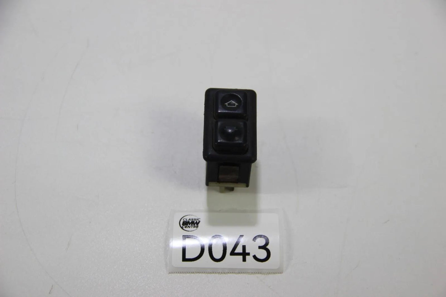 Original BMW E30 E24 E28 E23  Elektrischer Fensterheber Schalter 61311381205
