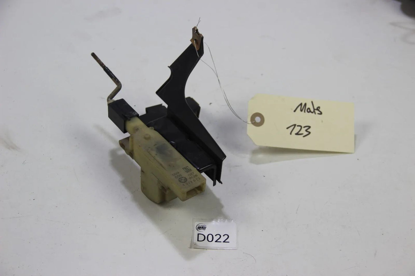 Original BMW E30 M3 ZV Tankklappe + Halterung 51261372572 Verriegelung Nur M3!!