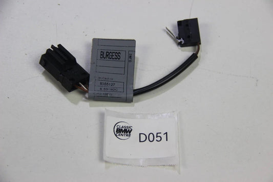 NEU Original BMW E34 518i 520i M5 E39 Microschalter Heckscheibenschloss 8355127