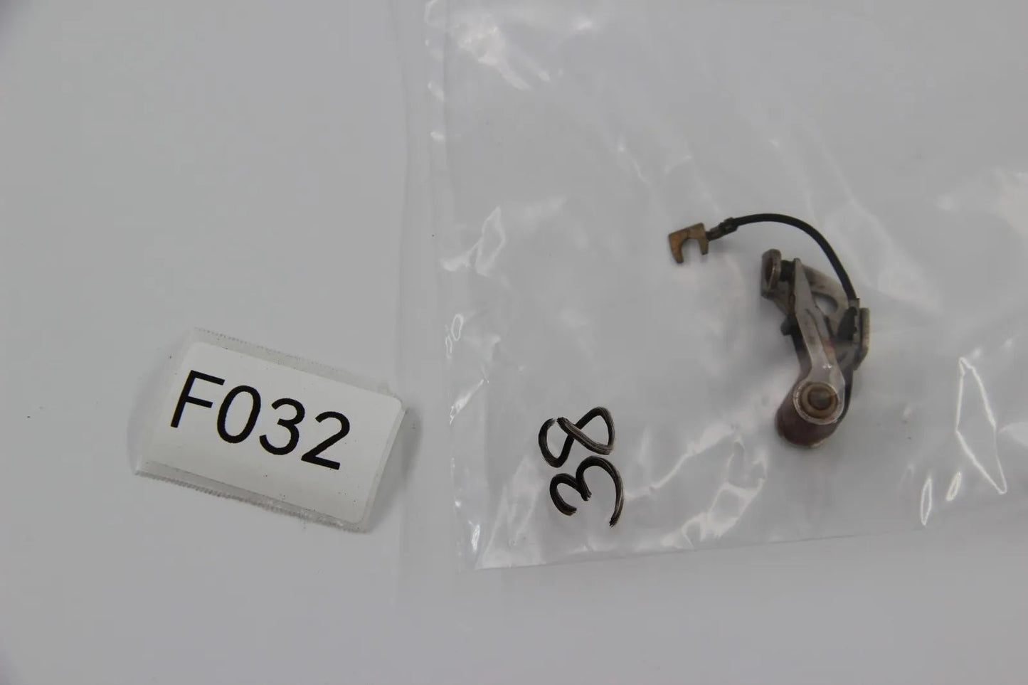 Original BMW E10 Neueklasse Unterbrecherkontakt 12118630235