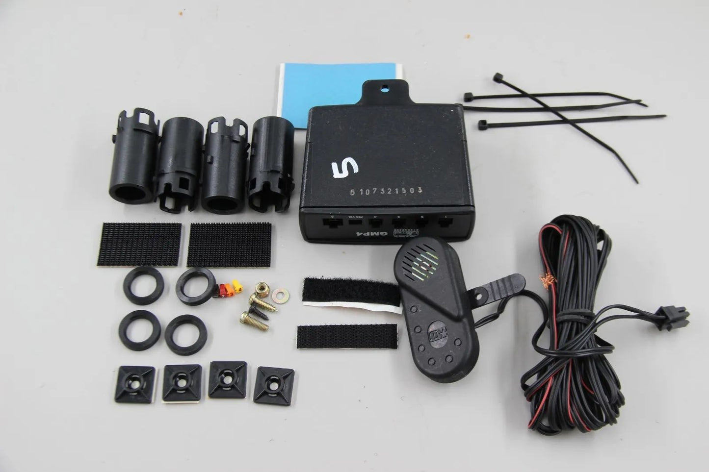 BMW E46 3er Kit PDC 4sensori tutti modelli NOS !Sensoren fehlen! 99990026436