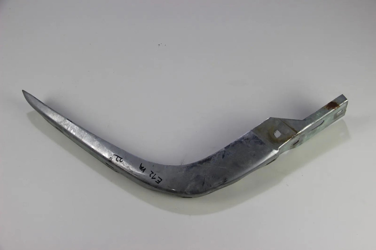 Original BMW Stoßstange Ecke Chrom E12 vorne rechts 5er 518 520 525 528 530 535