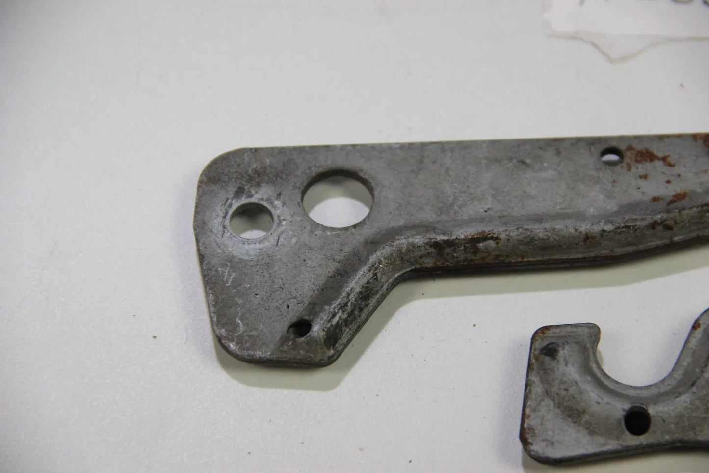 Original BMW E30 Motorhauben Verschluss Haken Hinten Bonnet Hook 316i-325i M3