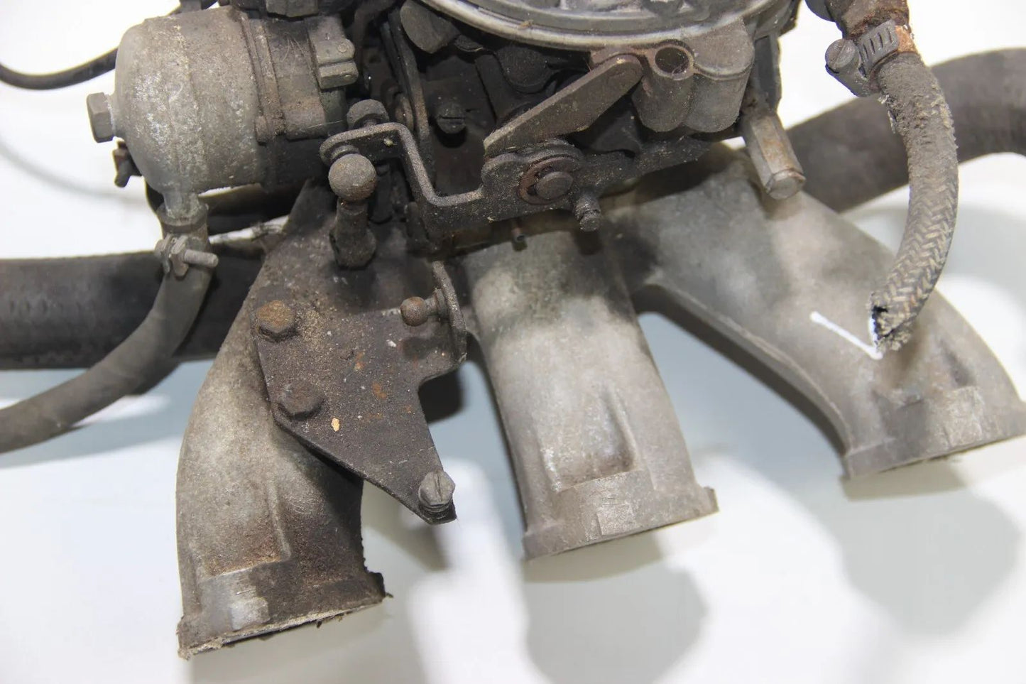 BMW M30 Oldtimer Vergaser Ansaugbrücke Krümmer Zenith 6 ZYL 12507299 1254376