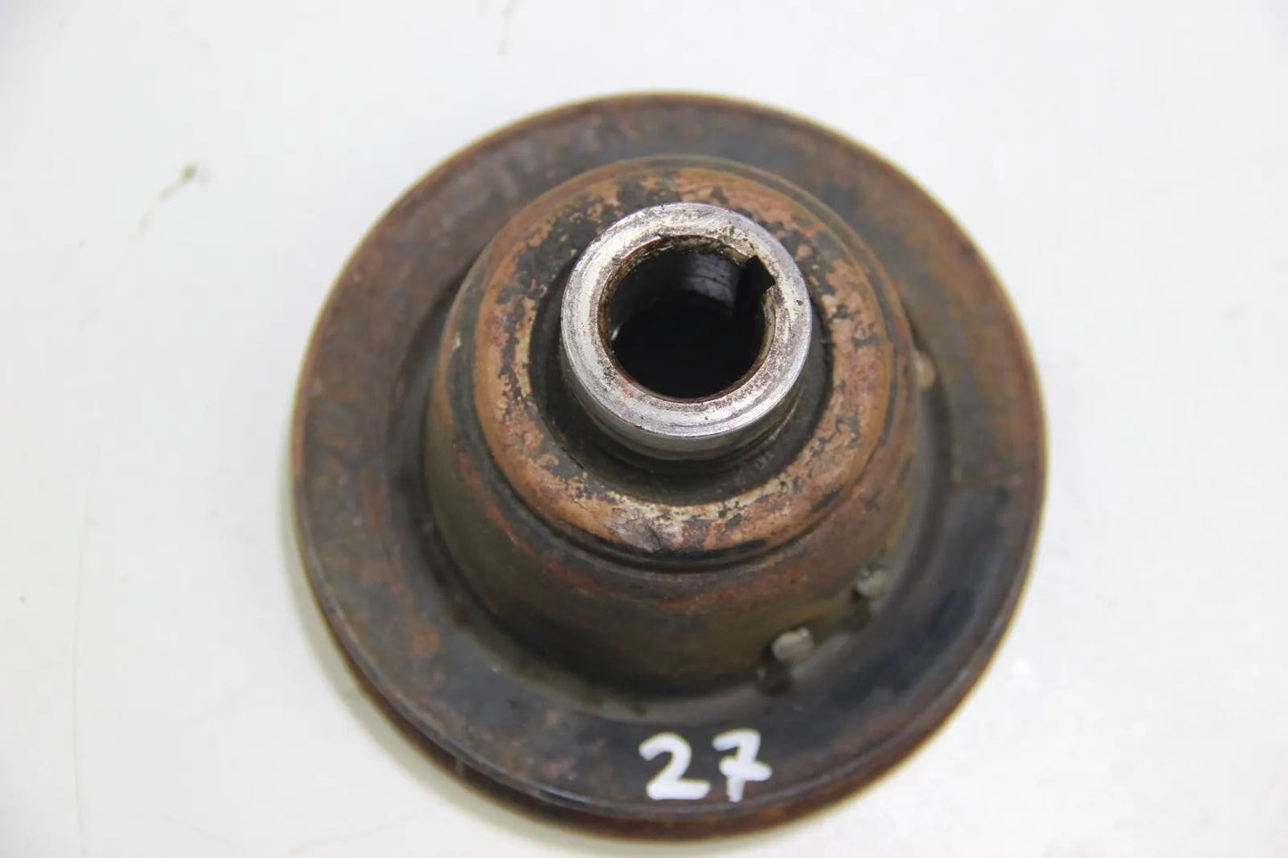 BMW E21 M10 Riemenscheibe Pulley V-Riemen Kurbelwellenriemen 11231253594
