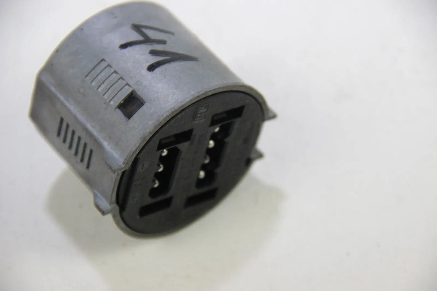 Original BMW E34 E32 E36 Warnlautsprecher Signalgeber PDC Lautsprecher 1378017