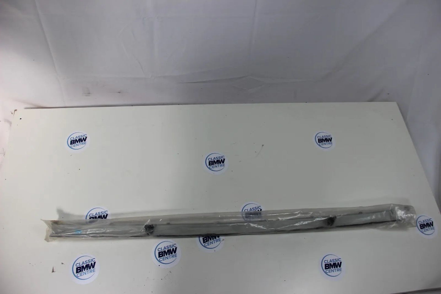 NEU ORIGINAL BMW 71127005944 5er Stoßleiste Zierleiste