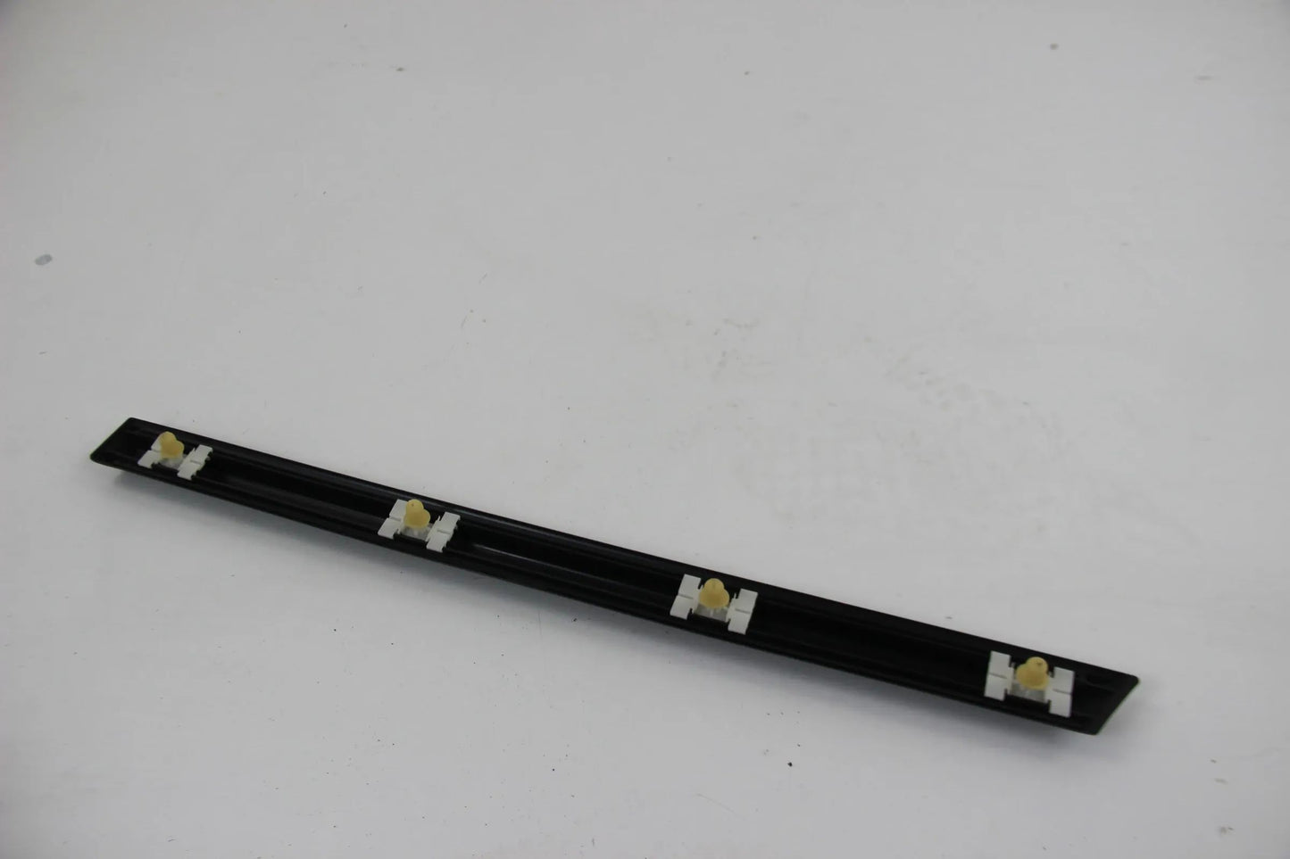 Original BMW E36 316g-318ti Stossleiste Seitenwand hinten rechts 51138146362
