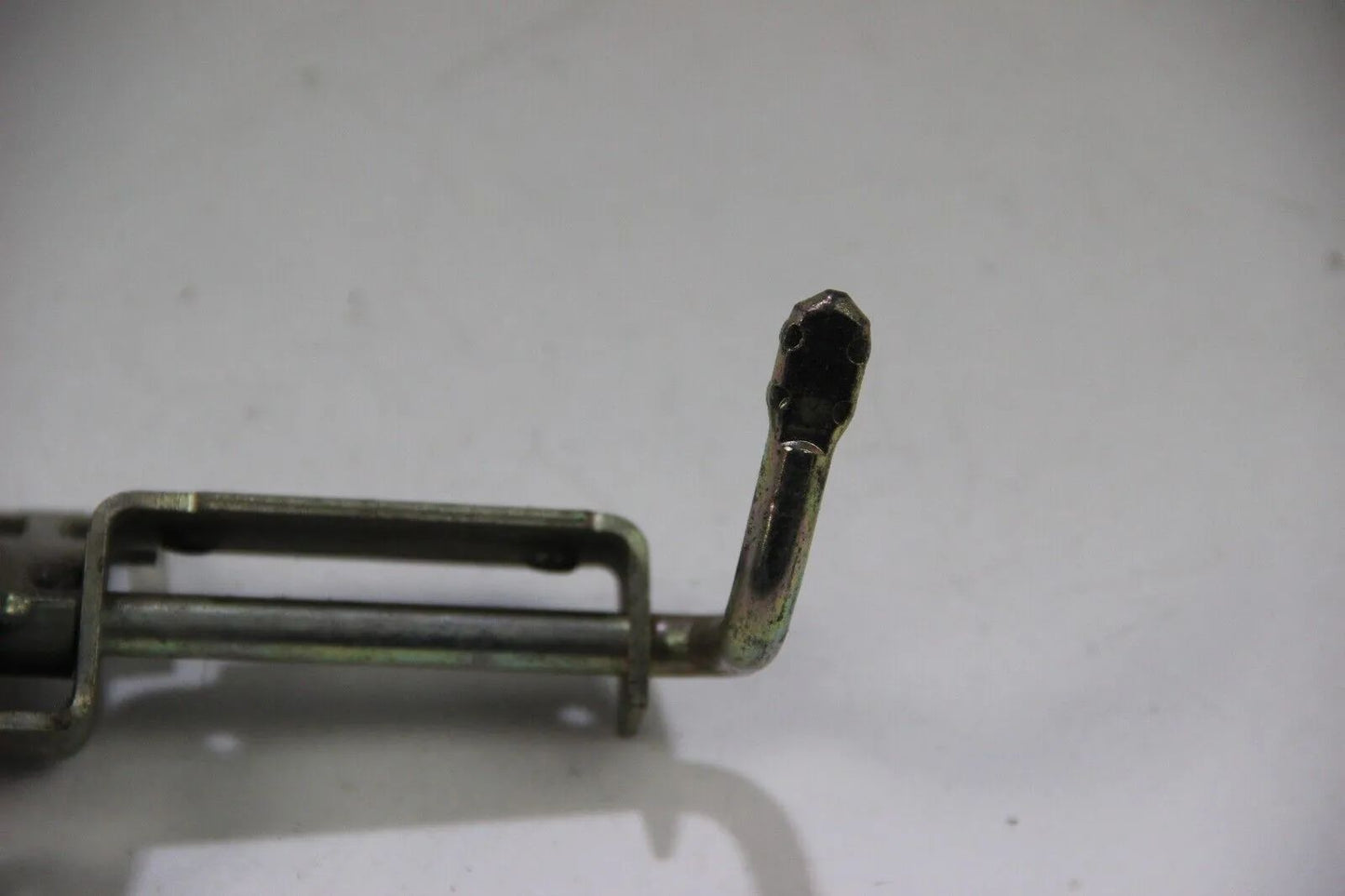 BMW E12 E21 E24 E3 E9  Sitzraste Sitzverstellung außen rechts 52101803732