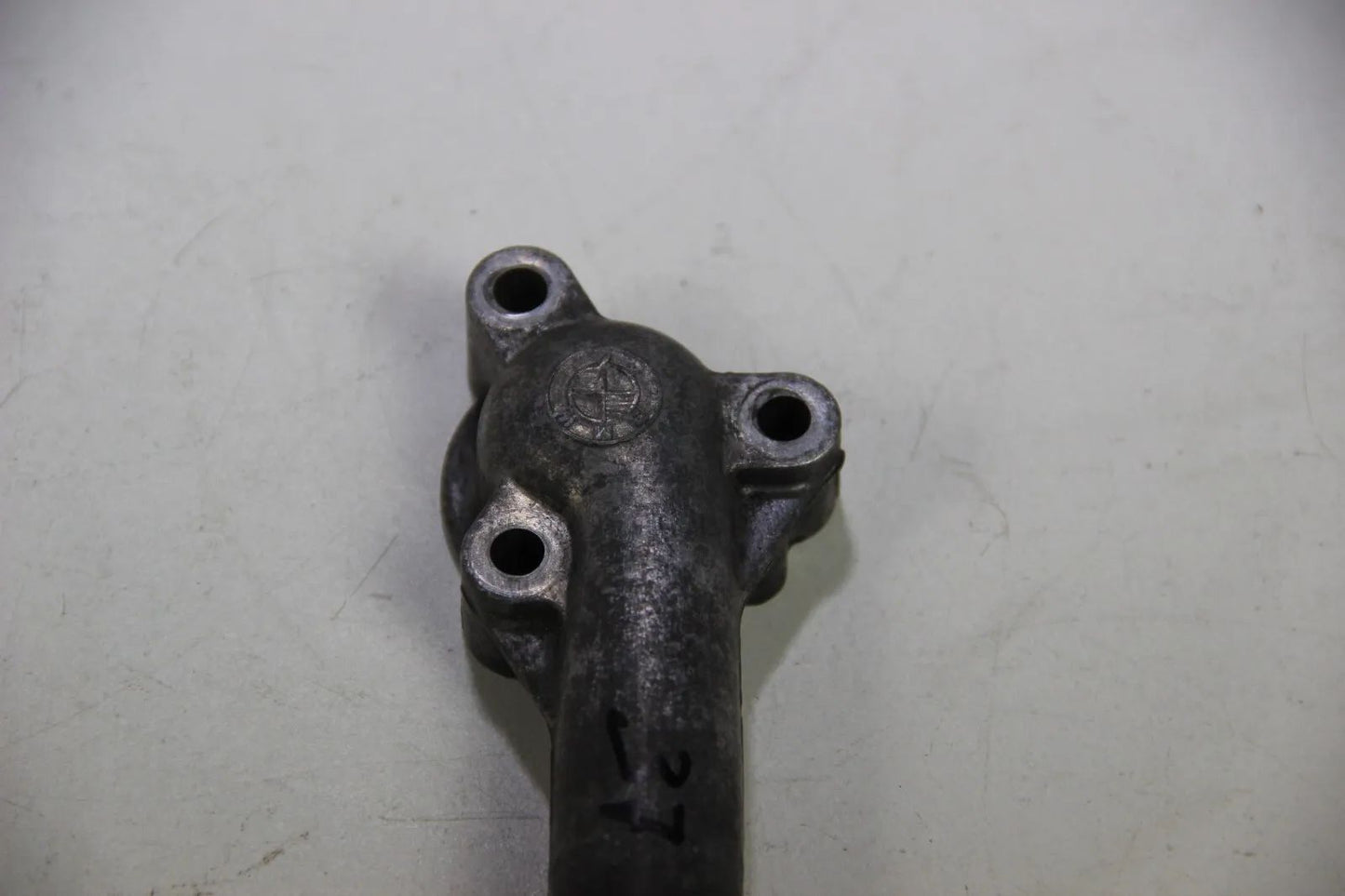 Original BMW E24 E28 E34 E32 M30 M88  Wasserflansch Zylinderkopf Hinten Kurz