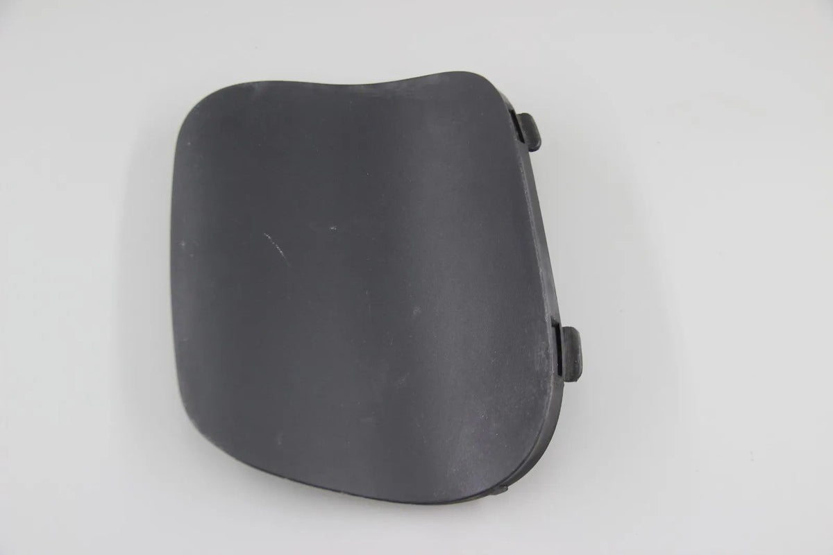 BMW X5 E53 Stoßstange hinten links Auspuffloch Kappe Abdeckung Blende 8244439