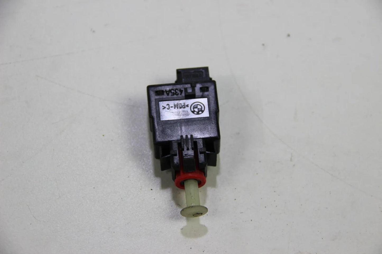 Original BMW CMSP E9 E30 E36 E28 E34 E32 Bremslichtschalter 2-Polig 61318360420