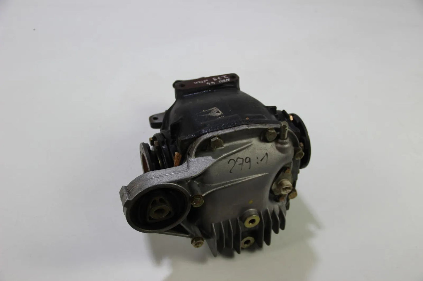 NOS NEU BMW E30 Turbo Umbau Differential Hinterachsgetriebe 2.79:1 ohne Sperre