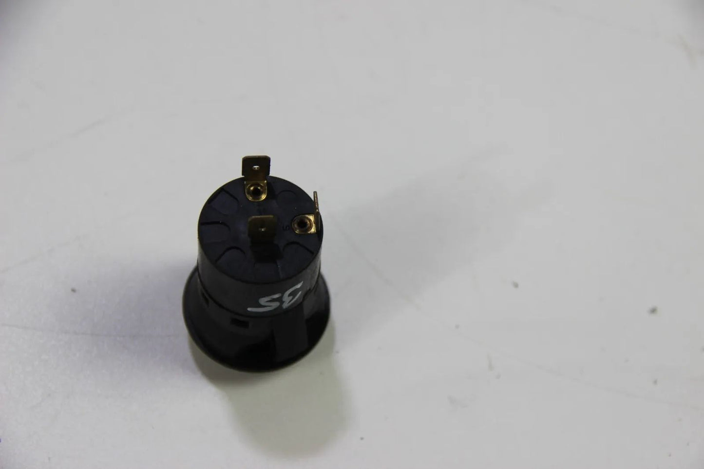 Original BMW E21 3er Schalter Nebelscheinwerfer Druckschalter