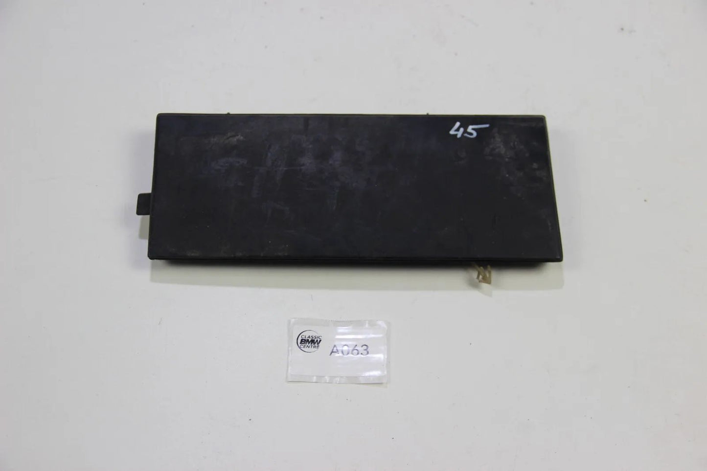 Original BMW E34 Klappe Abdeckung Stoßstange vorne 1973718 Abschlepphaken