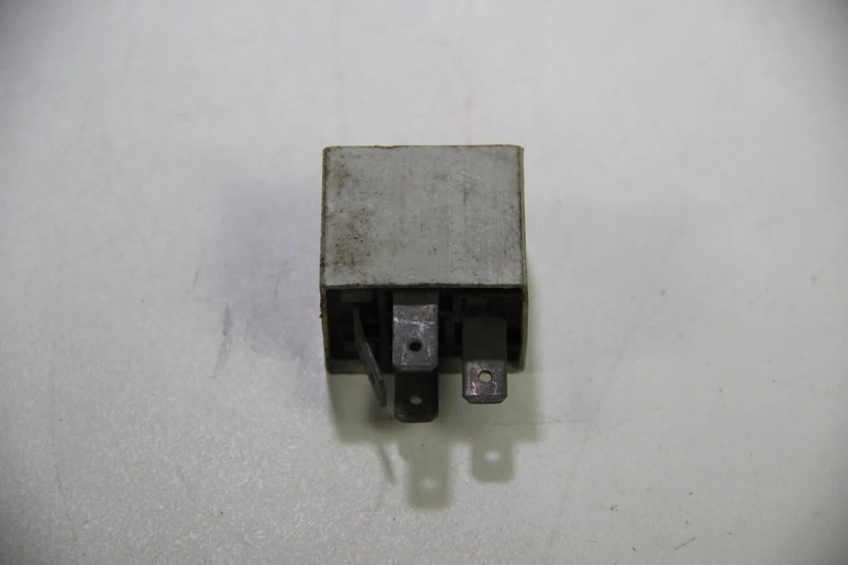 Original BMW Arbeitsrelais Relay Arbeitsstrom 12V  Oldtimer 1360877