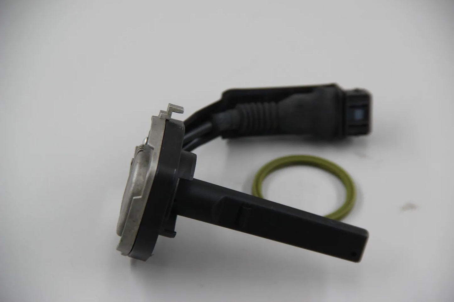 Original BMW E39 E38 Ölniveausensor  Ölstandsensor Motorölstand  12617508002