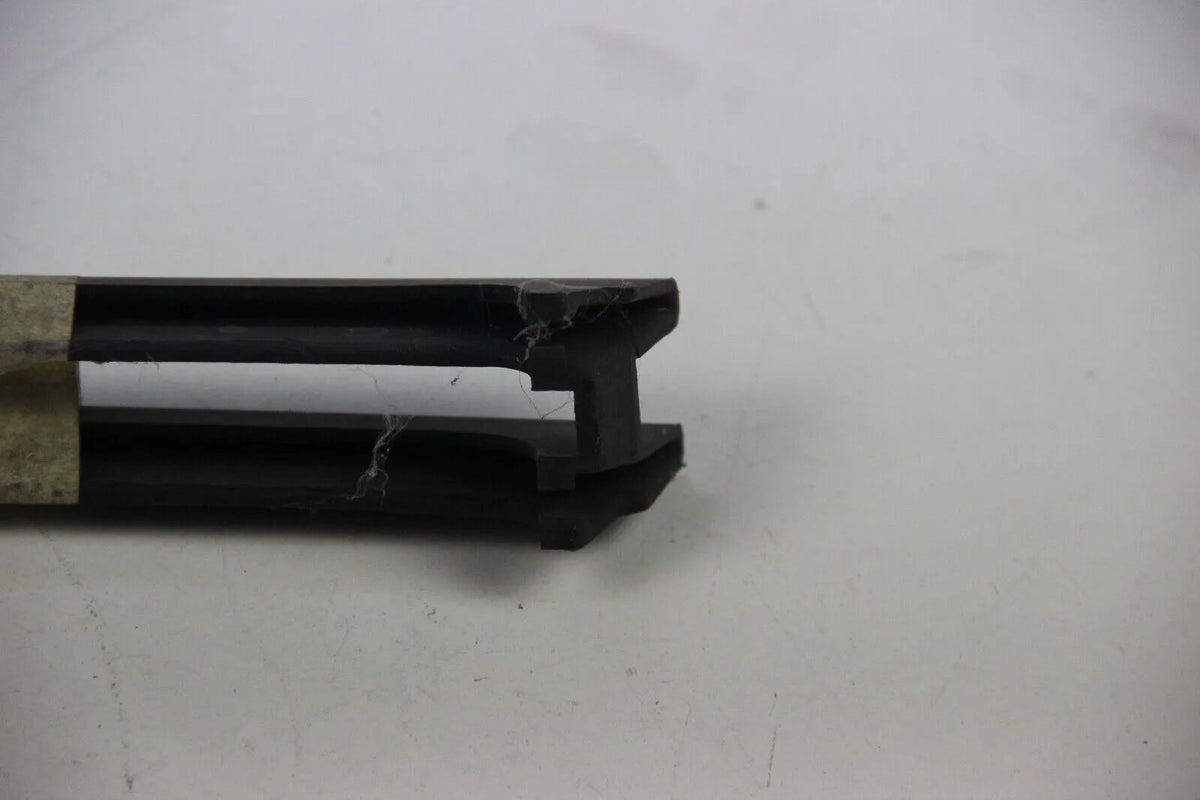 Original BMW 3er Serie E46 Gitter teiloffen rechts Ziergitter 12348209926