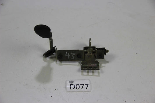 BMW E12 E21 E24 E3 E9  Sitzraste Sitzverstellung außen rechts 52101803732
