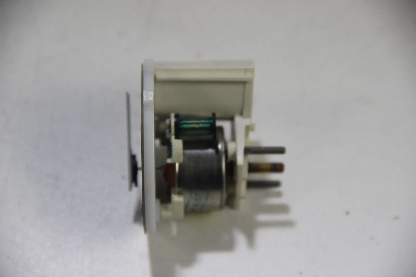 Original BMW E30 316i-325i 325e	Kombiinstrument Tankanzeige VDO 3er	1374322