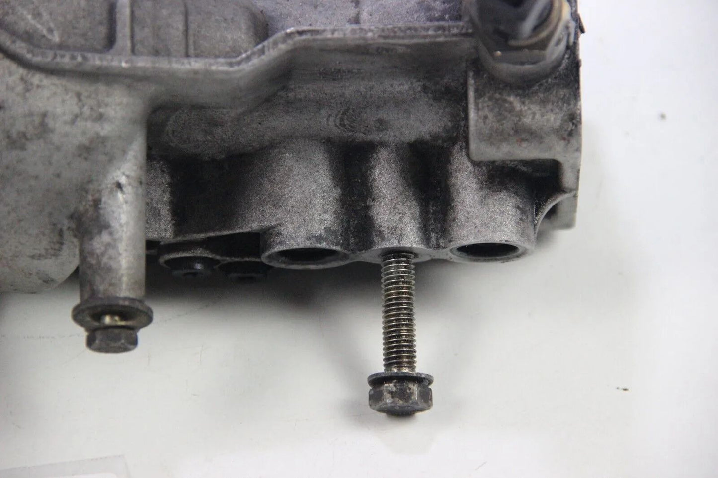 Original BMW E34 M5 3.8 S38 5er	Ölfiltergehäuse Ölkühlerflansch Oil	11421311516