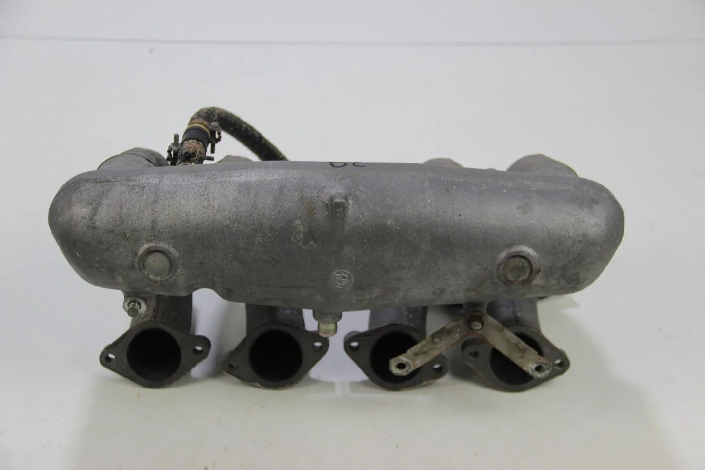 BMW E10 2002tii turbo  Luftsammler Saugrohr 11611257266 11611257031 1257268