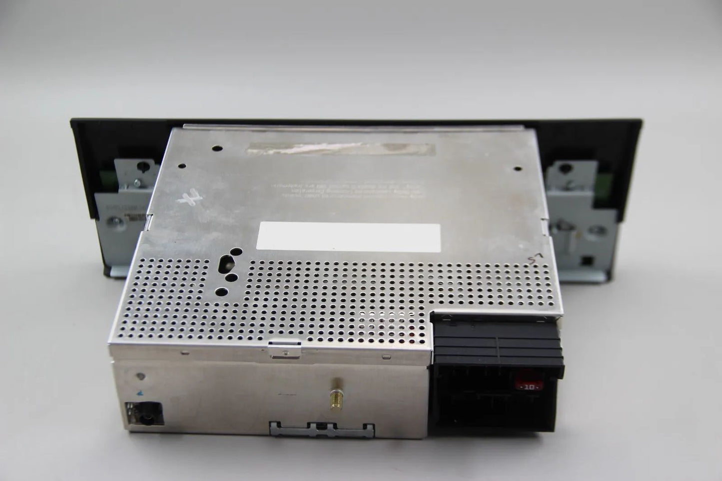 Original BMW X5 E53 Radio BMW Business NOS 65126935011