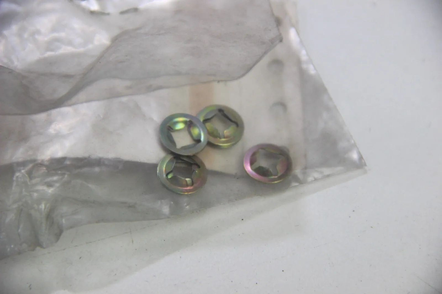 NEU Original BMW E36 E34 E60 Sicherungsring 4x 72161858017 Safetyring 3er 5er