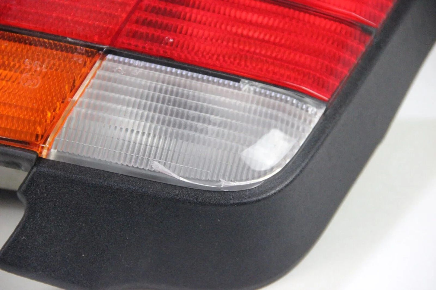 NEU Original BMW  E36 Rücklicht Heckleuchte links 63211387045 beschädigt 3er OEM