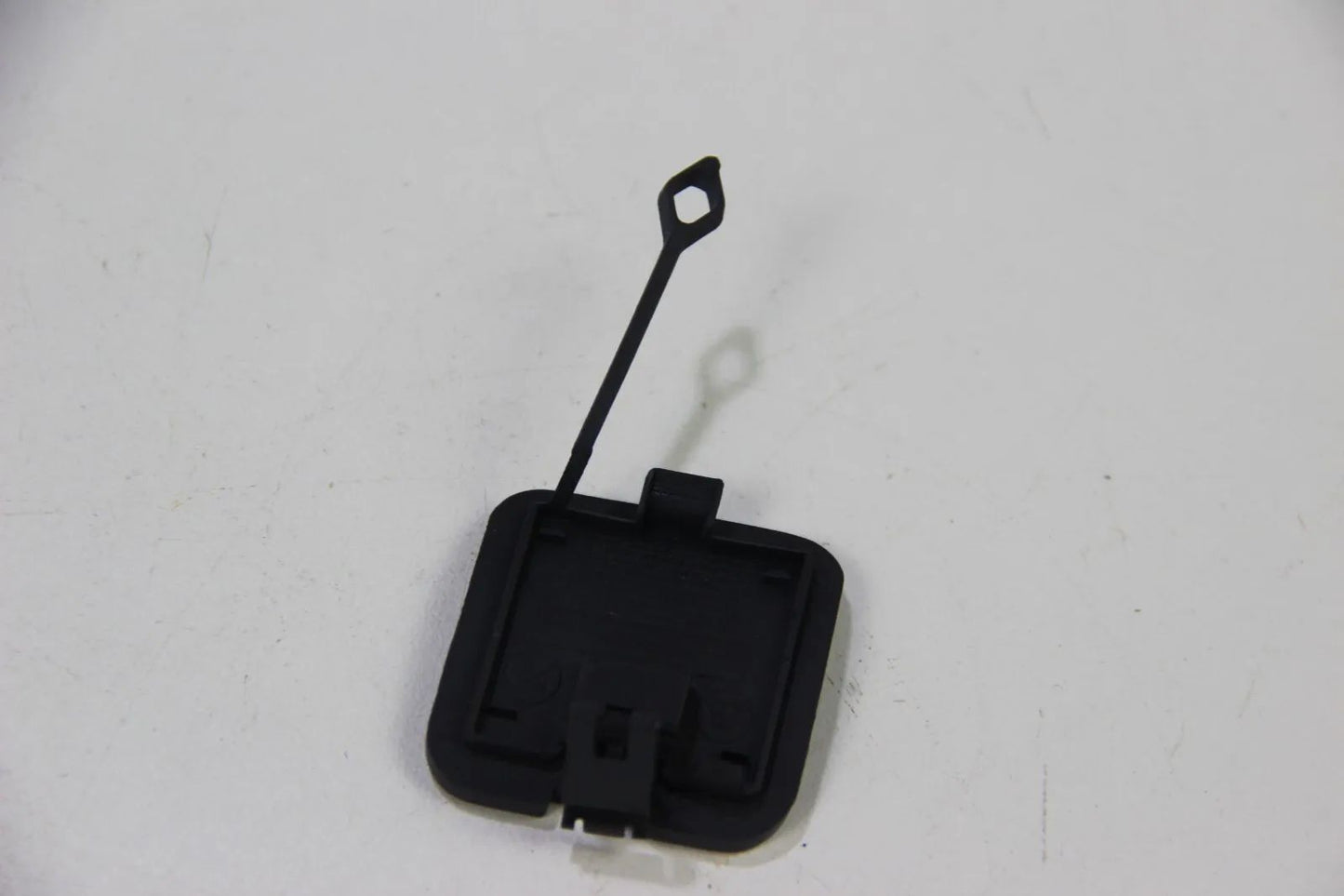 NEU Original BMW E46 Klappe Abschleppöse grundiert 51128215120 Abdeckung