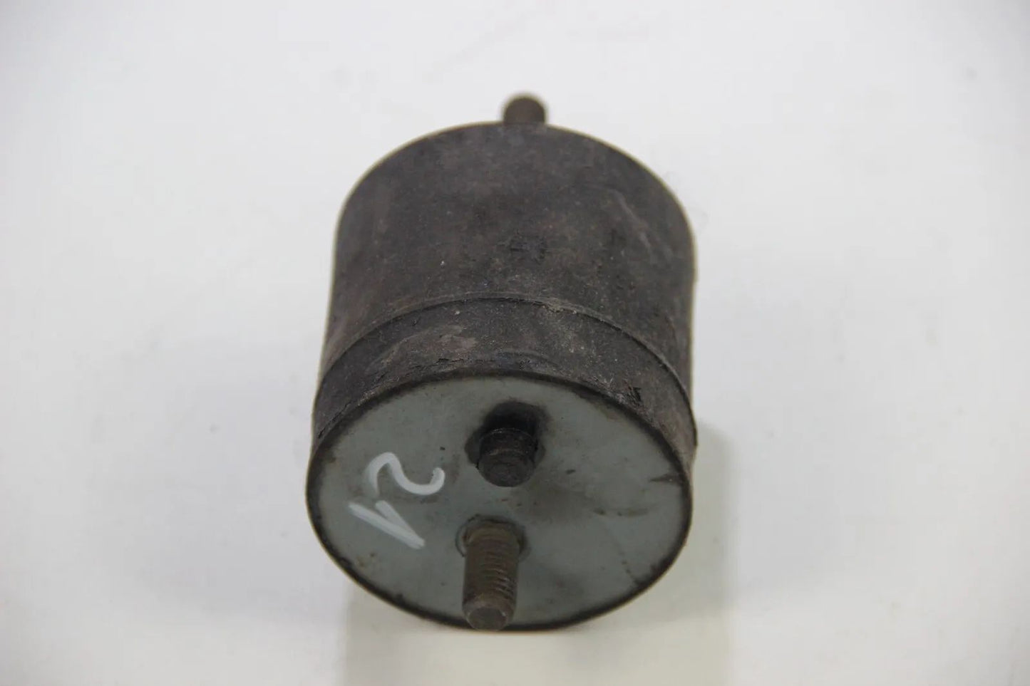 Original BMW E28 520i 525e 528e M20 Gummilager 1130428